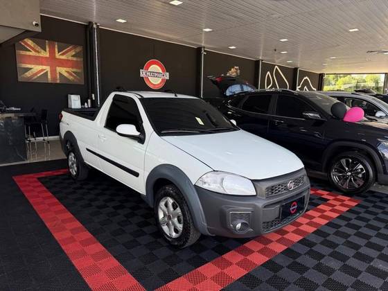 FIAT STRADA 1.4 MPI FREEDOM CD 8V FLEX 3P MANUAL FIAT STRADA 1.4 MPI FREEDOM CD 8V FLEX 3P MANUAL
